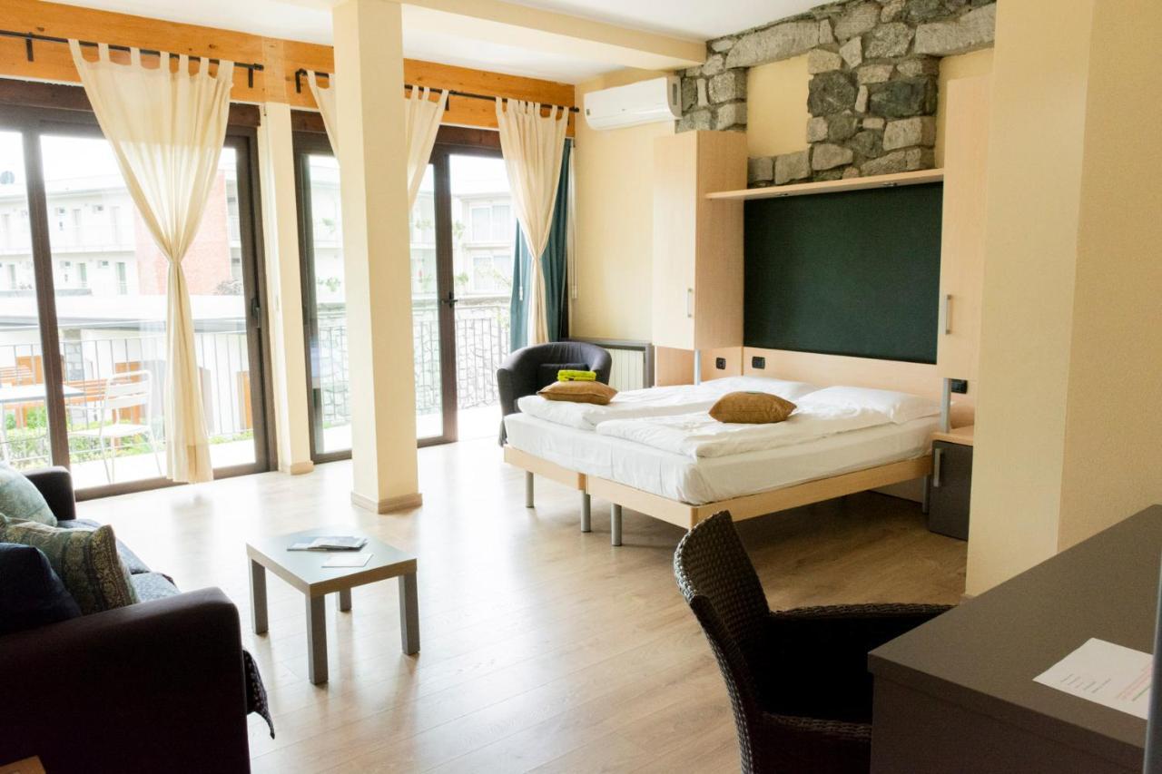 Hotel Bungalows Europa Домасо Екстериор снимка