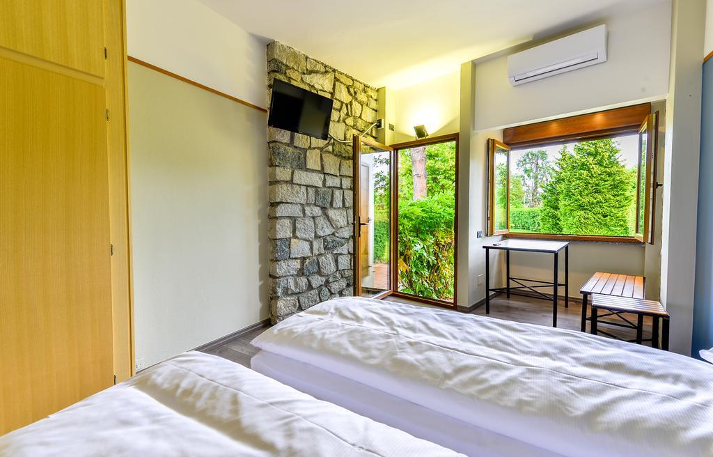 Hotel Bungalows Europa Домасо Екстериор снимка